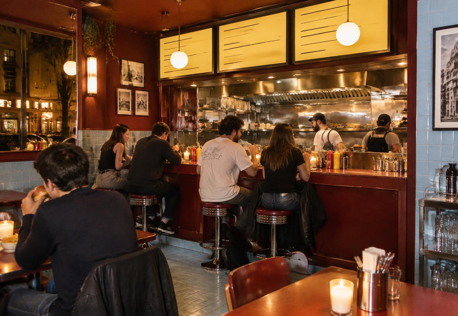 Interior de Butter Boy Burger en Madrid